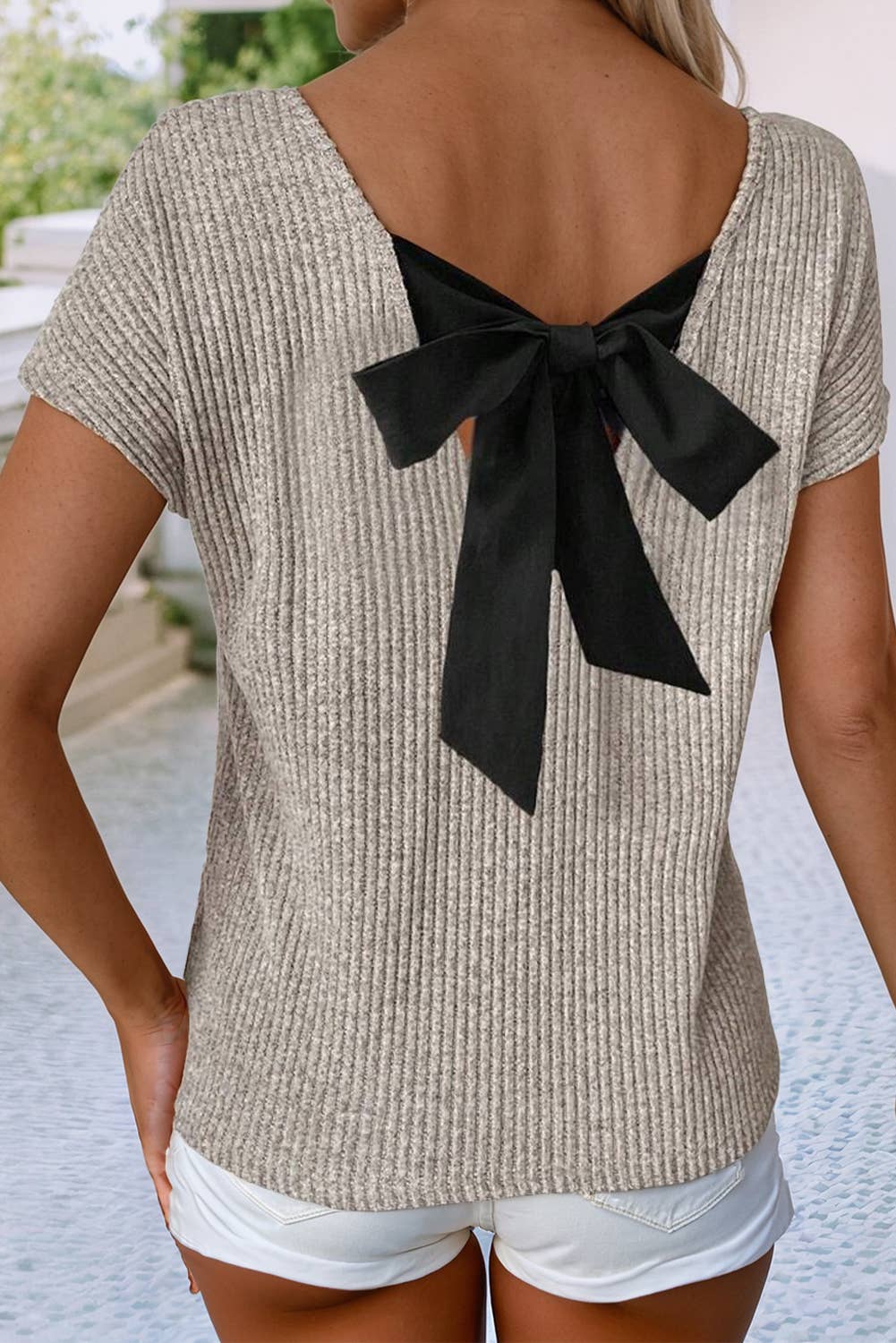 Ribbed Short Sleeve V Neck Colorblock Bow Back Top